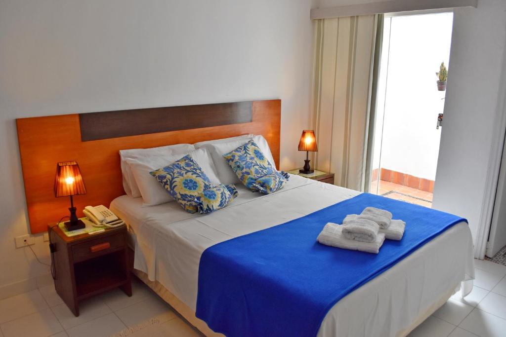 Giuseppe Suites Hotel Giuseppe Suites Hotel
