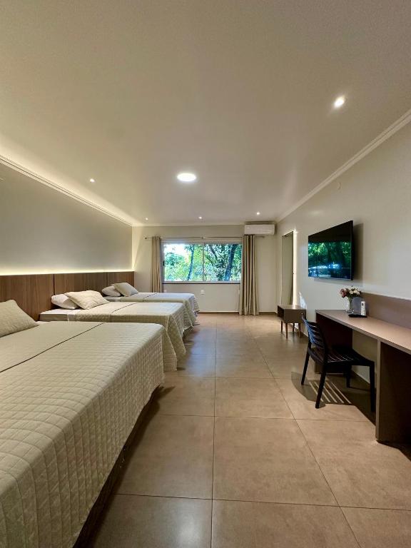 Parque Hotel Manantial
