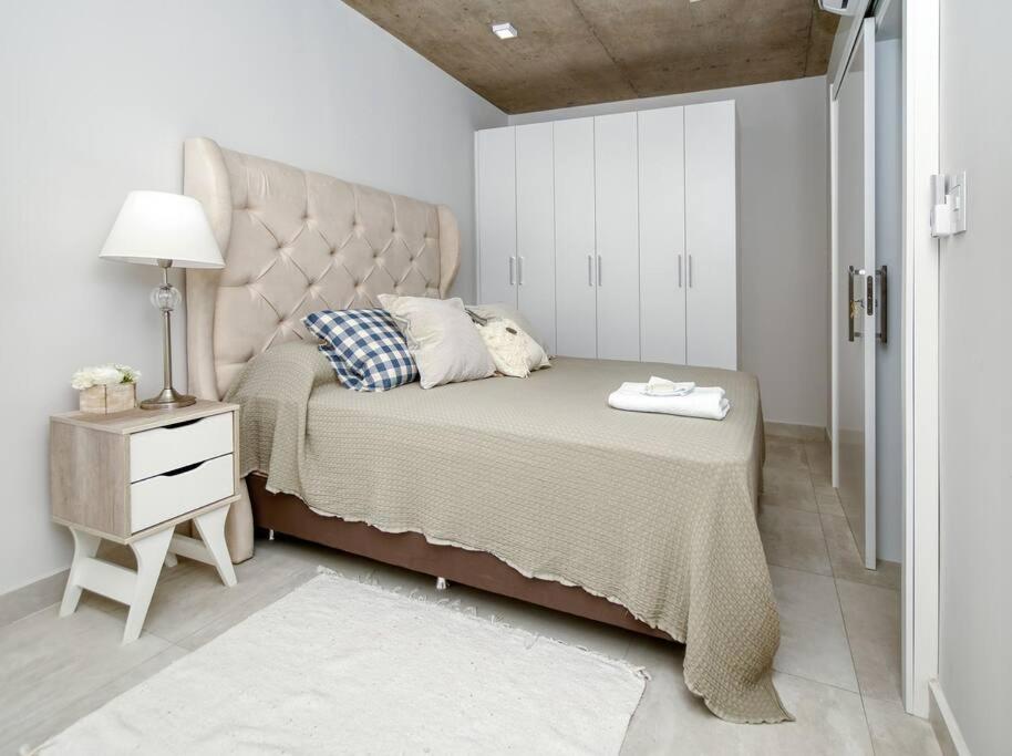 A estrenar! Apartamento con pileta zona aeropuerto WIFI 200MG A estrenar! Apartamento con pileta zona aeropuerto WIFI 200MG