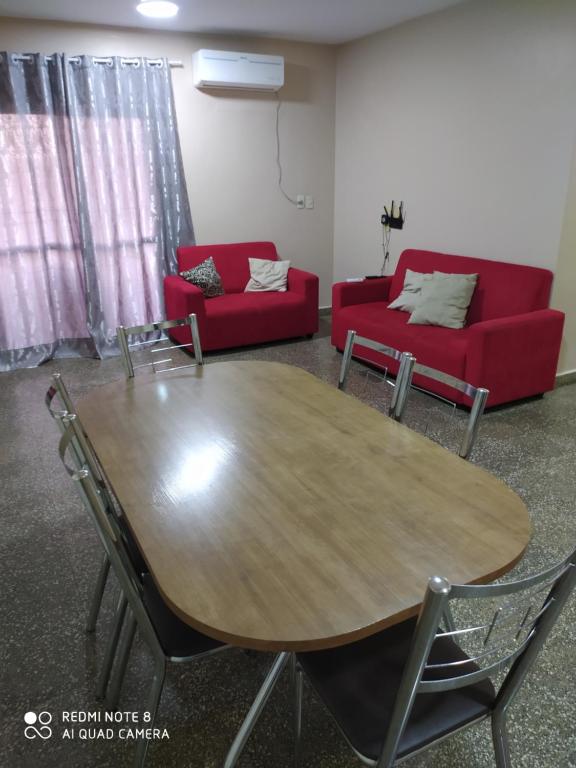 Real State Centro CDE, Edificio Golden Tower