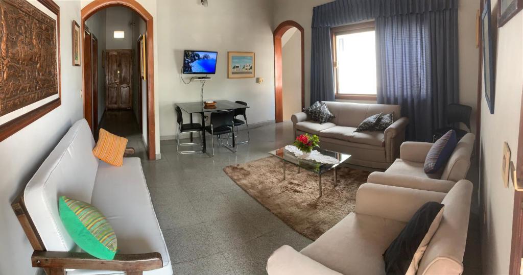 Amplio Departamento 3 habitaciones, excelente ubicación Amplio Departamento 3 habitaciones, excelente ubicación