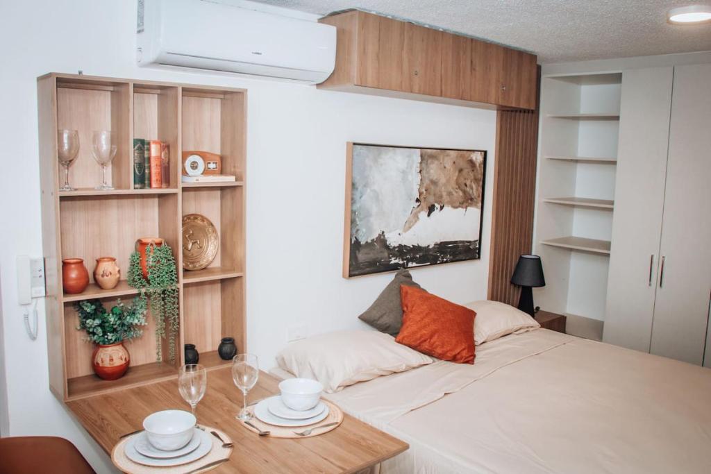 Stylish studio with gym, padel court and pool Stylish studio with gym, padel court and pool