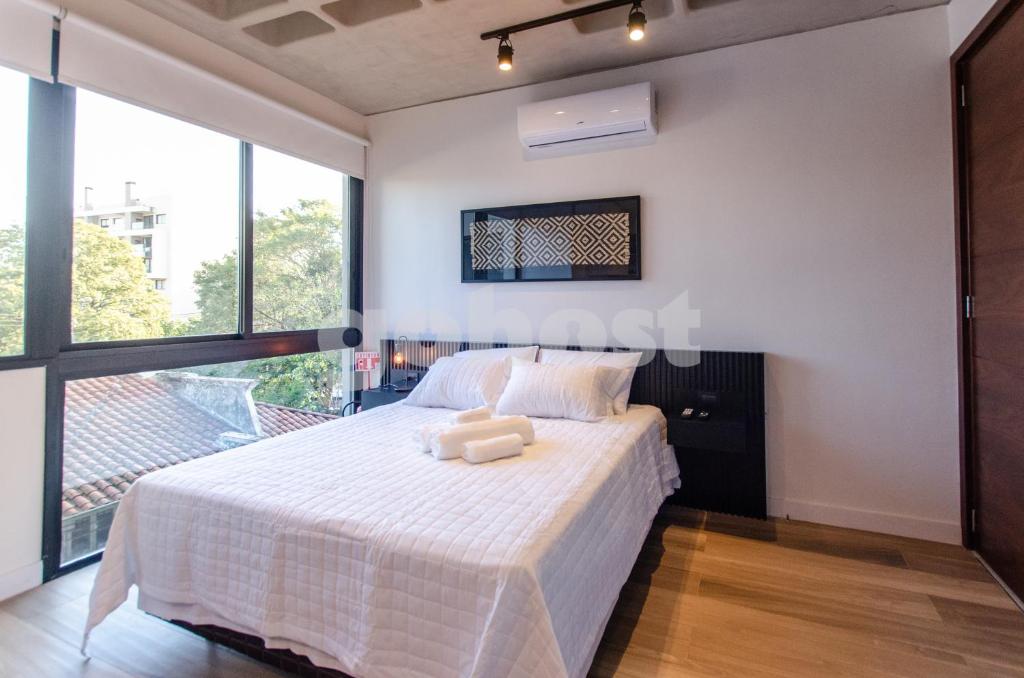 Classy loft near Shopping Mariscal Lopez Classy loft near Shopping Mariscal Lopez