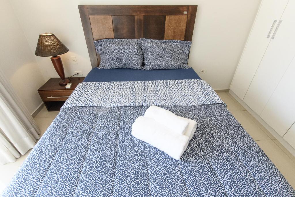 Cozy apartment 500m from Shopping Mariscal Lopez