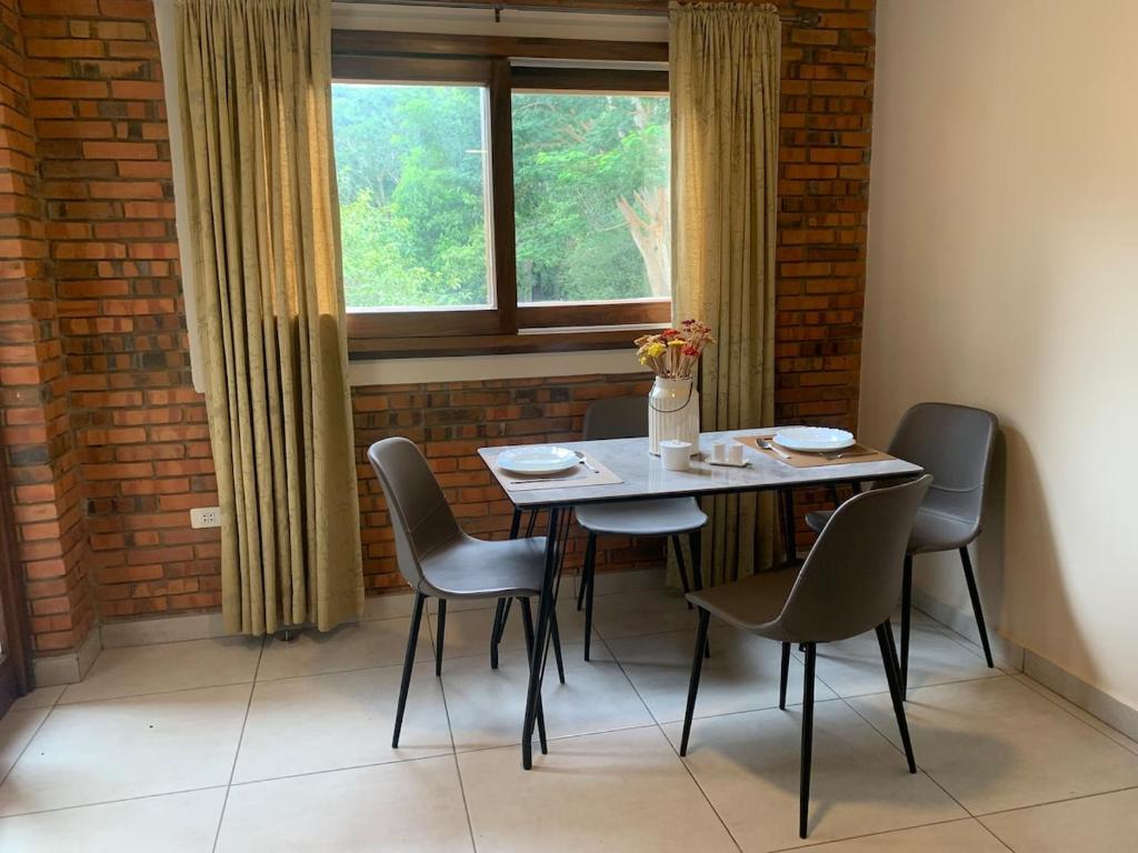 Elegante apartamento nuevo de 75 m2 con balcón y parking privado Elegante apartamento nuevo de 75 m2 con balcón y parking privado