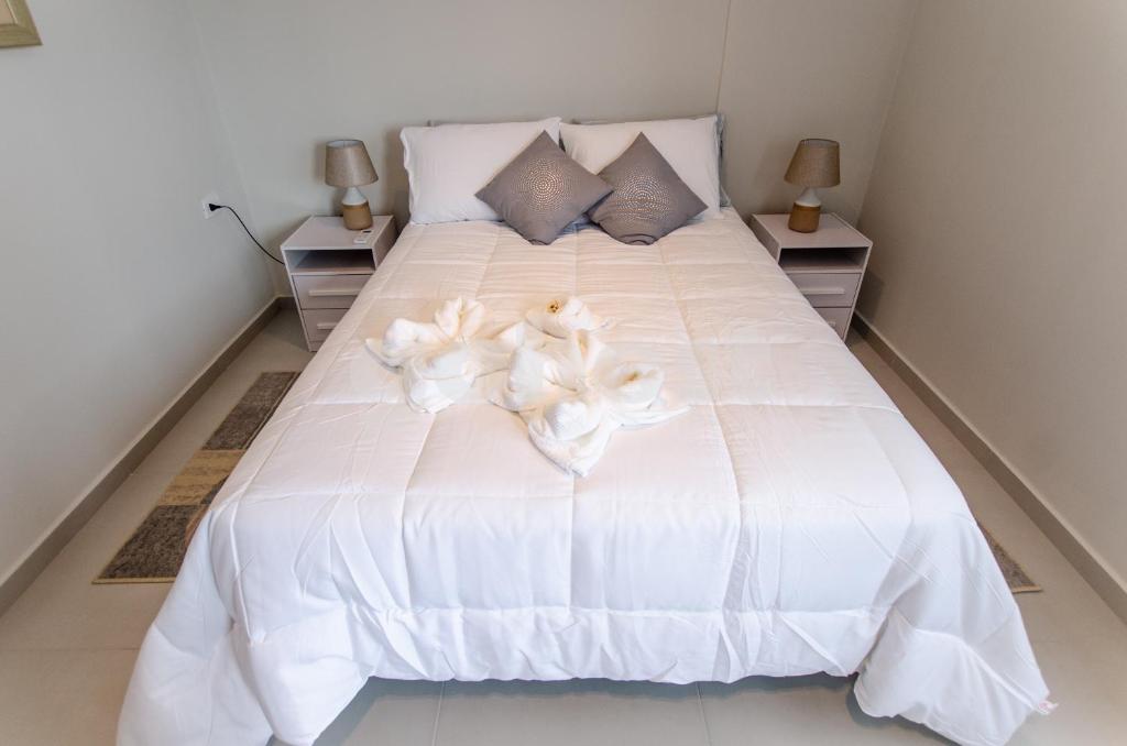 1 bed apt in Villa Morra with pool and gym 1 bed apt in Villa Morra with pool and gym