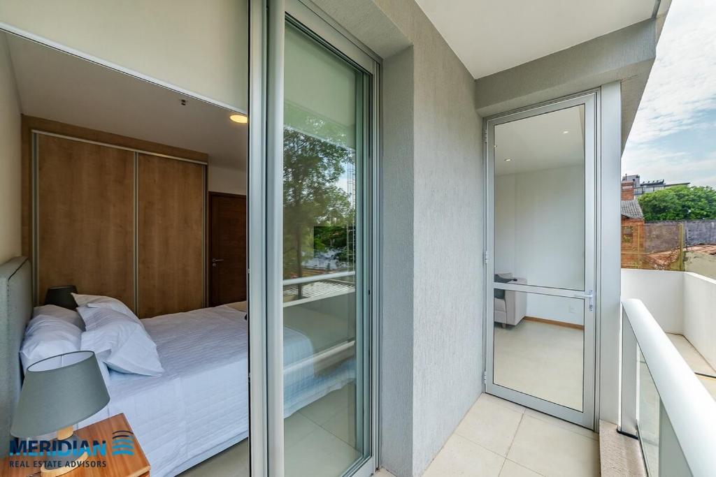104, Boutique building steps from the Shopping del Sol! 104, Boutique building steps from the Shopping del Sol!