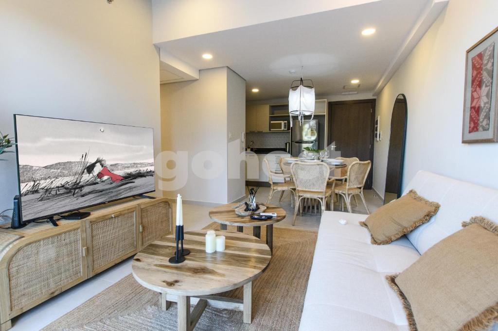 Comfortable 2 BR apt in Las Mercedes