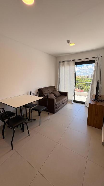Moderno departamento 1 dormitorio en el corazón de Las Mercedes Moderno departamento 1 dormitorio en el corazón de Las Mercedes