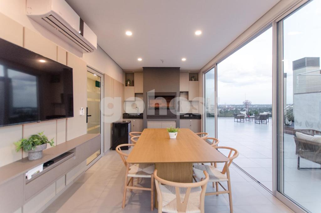 Elegant 2 bedroom apartment near Paseo La Galeria Elegant 2 bedroom apartment near Paseo La Galeria