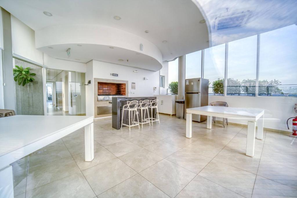 Executive Apartment in Corporate Axis Ideal for Business Stay Executive Apartment in Corporate Axis Ideal for Business Stay