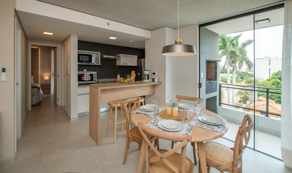 Luxury 2BR Apartment City Elegance with Pool & Gym Luxury 2BR Apartment City Elegance with Pool & Gym