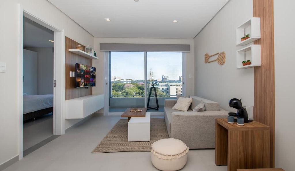 Modern 1BR in Prime Area Pool Gym Modern 1BR in Prime Area Pool Gym