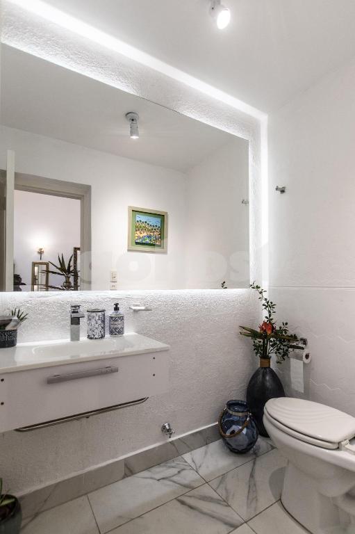 Spacious and chic house in Las Mercedes